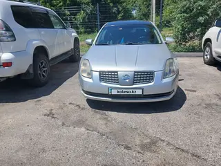 Nissan Maxima