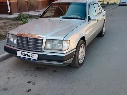 Mercedes-Benz E 220 1993 года за 2 700 000 тг. в Кызылорда – фото 7