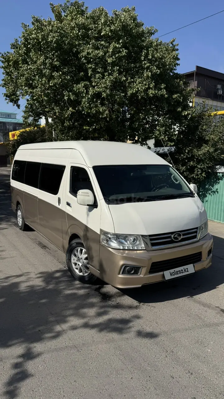 Toyota HiAce, 2022