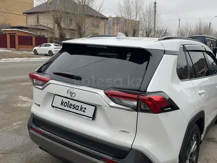 Toyota RAV4 2025 года за 19 500 000 тг. в Кокшетау – фото 4
