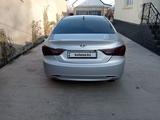 Hyundai Sonata 2013 года за 5 900 000 тг. в Шымкент – фото 3