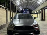 Mercedes-Benz E 200 2021 года за 21 000 000 тг. в Шымкент – фото 2