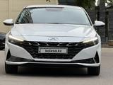 Hyundai Elantra 2022 годаүшін10 000 000 тг. в Алматы