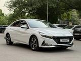 Hyundai Elantra 2022 годаүшін10 000 000 тг. в Алматы – фото 3