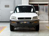 Toyota RAV4 Prestige 1996 годаүшін3 290 000 тг. в Алматы – фото 2