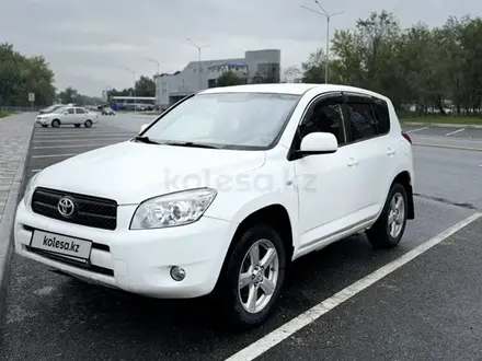 Toyota RAV4 2007 года за 6 600 000 тг. в Усть-Каменогорск