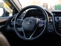 Toyota Camry 2020 года за 16 000 000 тг. в Алматы – фото 9