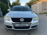 Volkswagen Passat 2007 годаүшін3 500 000 тг. в Костанай