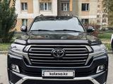 Toyota Land Cruiser 2017 годаfor34 000 000 тг. в Алматы