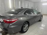 Toyota Camry 2015 года за 9 500 000 тг. в Актау – фото 2