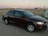 Volkswagen Jetta 2014 года за 5 500 000 тг. в Атырау – фото 3