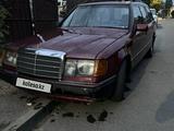 Mercedes-Benz E 200 1990 годаүшін900 000 тг. в Алматы – фото 4