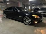 BMW 750 2009 года за 10 900 000 тг. в Алматы – фото 4