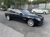 BMW 750 2009 годаүшін8 500 000 тг. в Алматы – фото 5