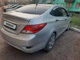 Hyundai Solaris 2012 годаүшін3 900 000 тг. в Караганда – фото 3