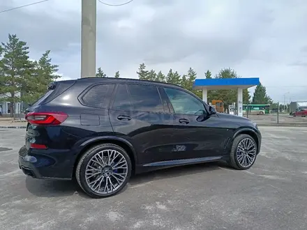 BMW X5 2022 года за 49 000 000 тг. в Костанай – фото 14