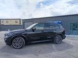 BMW X5 2022 года за 49 000 000 тг. в Костанай – фото 5