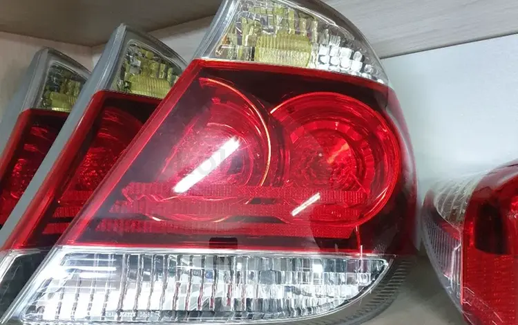 Задний правый фонарь на Toyota Camry 35үшін15 000 тг. в Алматы
