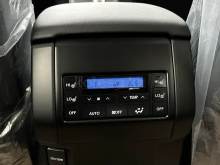 Toyota Land Cruiser Prado 2022 года за 35 000 000 тг. в Актобе – фото 21