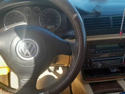 Volkswagen Passat 2001 года за 2 800 000 тг. в Актобе – фото 6