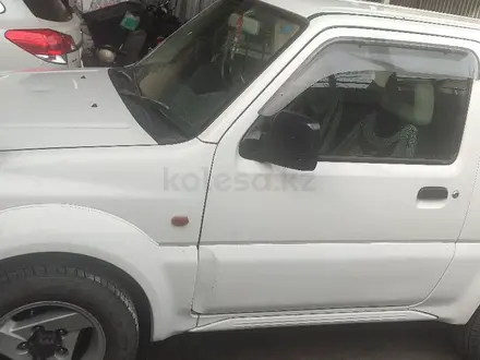 Suzuki Jimny 1998 года за 2 450 000 тг. в Алматы