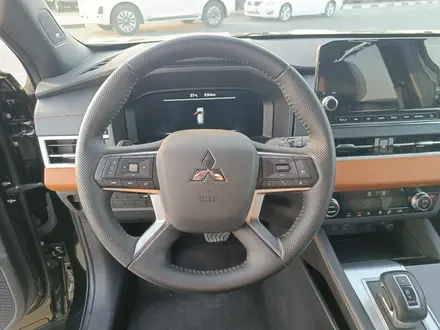 Mitsubishi Outlander 2023 года за 19 999 000 тг. в Актобе – фото 6