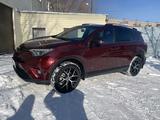 Toyota RAV4 2018 года за 12 900 000 тг. в Караганда