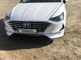Hyundai Sonata 2020 года за 13 000 000 тг. в Атырау