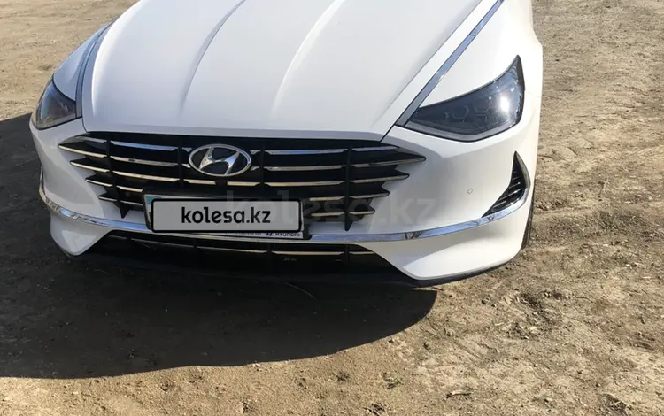 Hyundai Sonata 2020 года за 13 000 000 тг. в Атырау