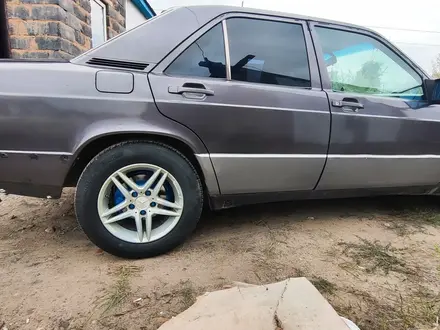 Mercedes-Benz 190 1993 года за 700 000 тг. в Семей – фото 25