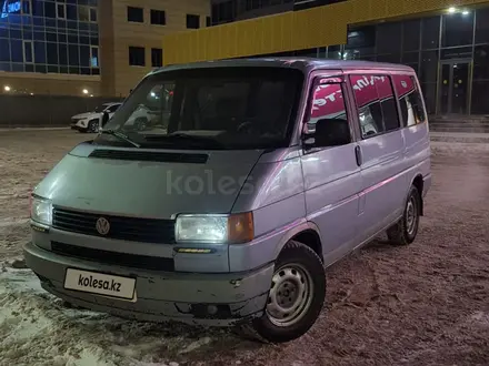 Volkswagen Transporter 1996 года за 3 500 000 тг. в Астана