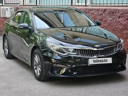 Kia K5 2018 года за 8 500 000 тг. в Алматы – фото 2