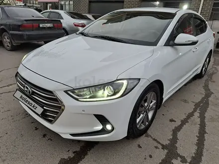 Hyundai Elantra 2019 года за 7 900 000 тг. в Алматы