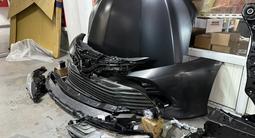 Передний бампер фара крыло капот решетка на тойота камри 70 за 50 000 тг. в Алматы – фото 3