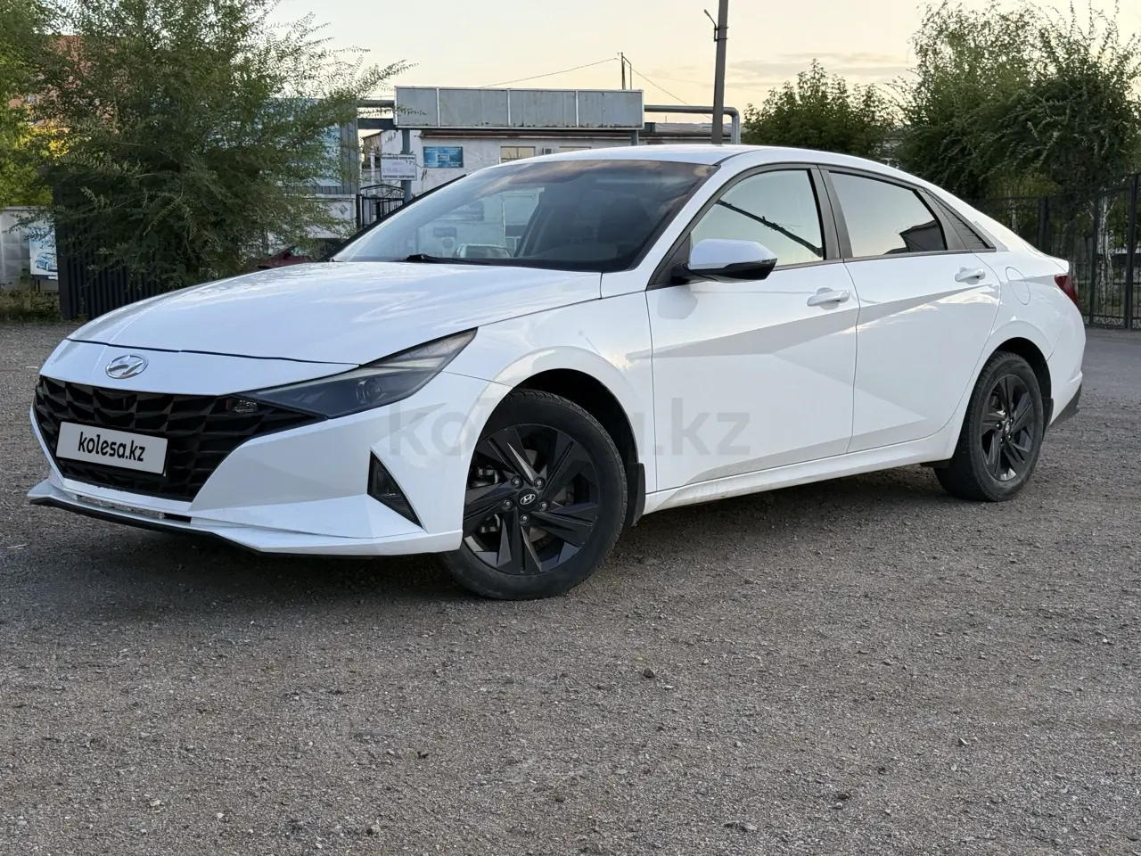 Hyundai Elantra, 2022