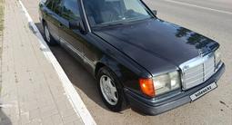 Mercedes-Benz E 200 1990 года за 1 400 000 тг. в Астана – фото 2