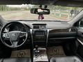 Toyota Camry 2016 годаfor13 500 000 тг. в Астана – фото 4