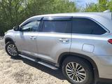 Toyota Highlander 2019 года за 17 000 000 тг. в Усть-Каменогорск – фото 3