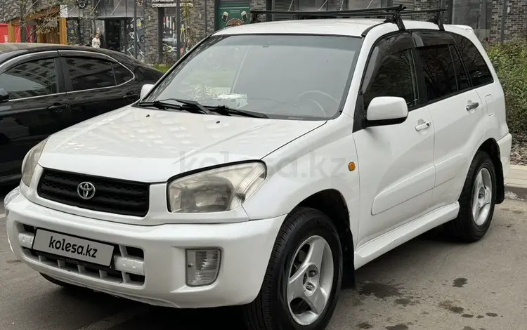 Toyota RAV4 2003 годаүшін4 000 000 тг. в Алматы