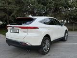 Toyota Venza 2021 года за 27 500 000 тг. в Алматы – фото 3