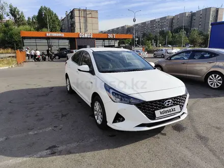 Hyundai Accent 2021 года за 8 300 000 тг. в Алматы – фото 2