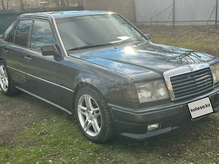 Mercedes-Benz E 280 1992 года за 1 600 000 тг. в Тараз – фото 7