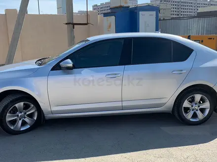 Skoda Octavia 2015 года за 5 700 000 тг. в Атырау – фото 5