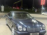 Mercedes-Benz E 320 1997 годаүшін2 300 000 тг. в Астана