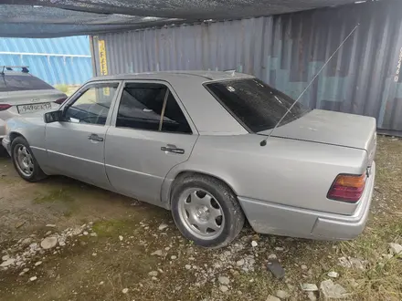 Mercedes-Benz E 230 1990 года за 1 950 000 тг. в Шымкент – фото 5