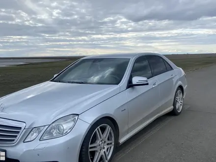 Mercedes-Benz E 200 2010 года за 4 600 000 тг. в Уральск – фото 3