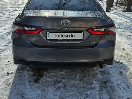 Toyota Camry 2022 года за 13 500 000 тг. в Павлодар – фото 4