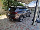 Hyundai Santa Fe 2020 года за 12 500 000 тг. в Атырау – фото 5