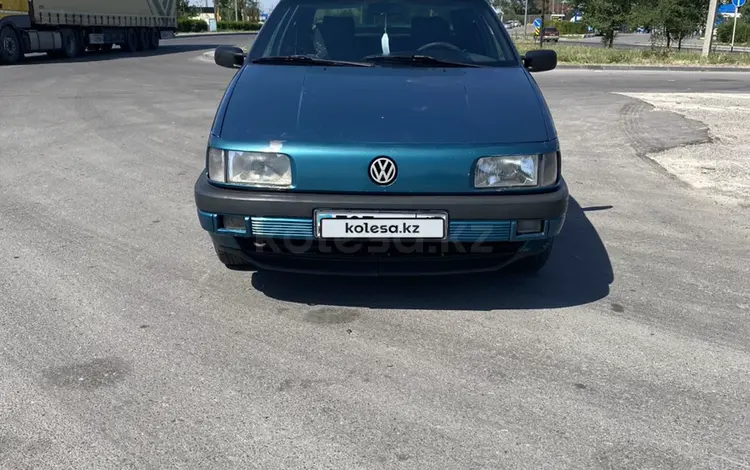 Volkswagen Passat 1991 годаfor1 600 000 тг. в Шымкент