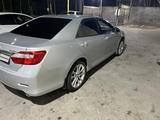 Toyota Camry 2012 годаүшін9 500 000 тг. в Шымкент – фото 4